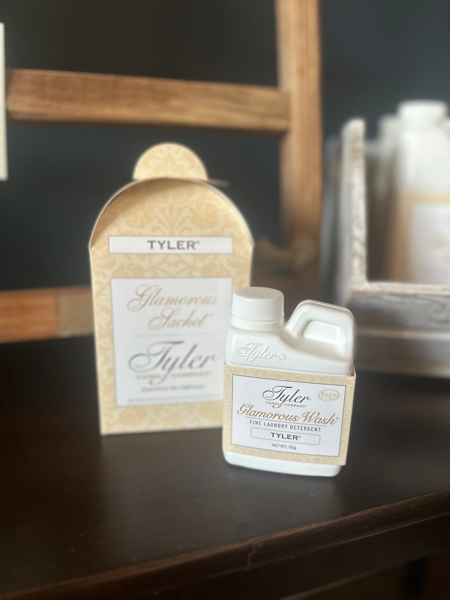 Glamourous Wash 112g - Tyler
