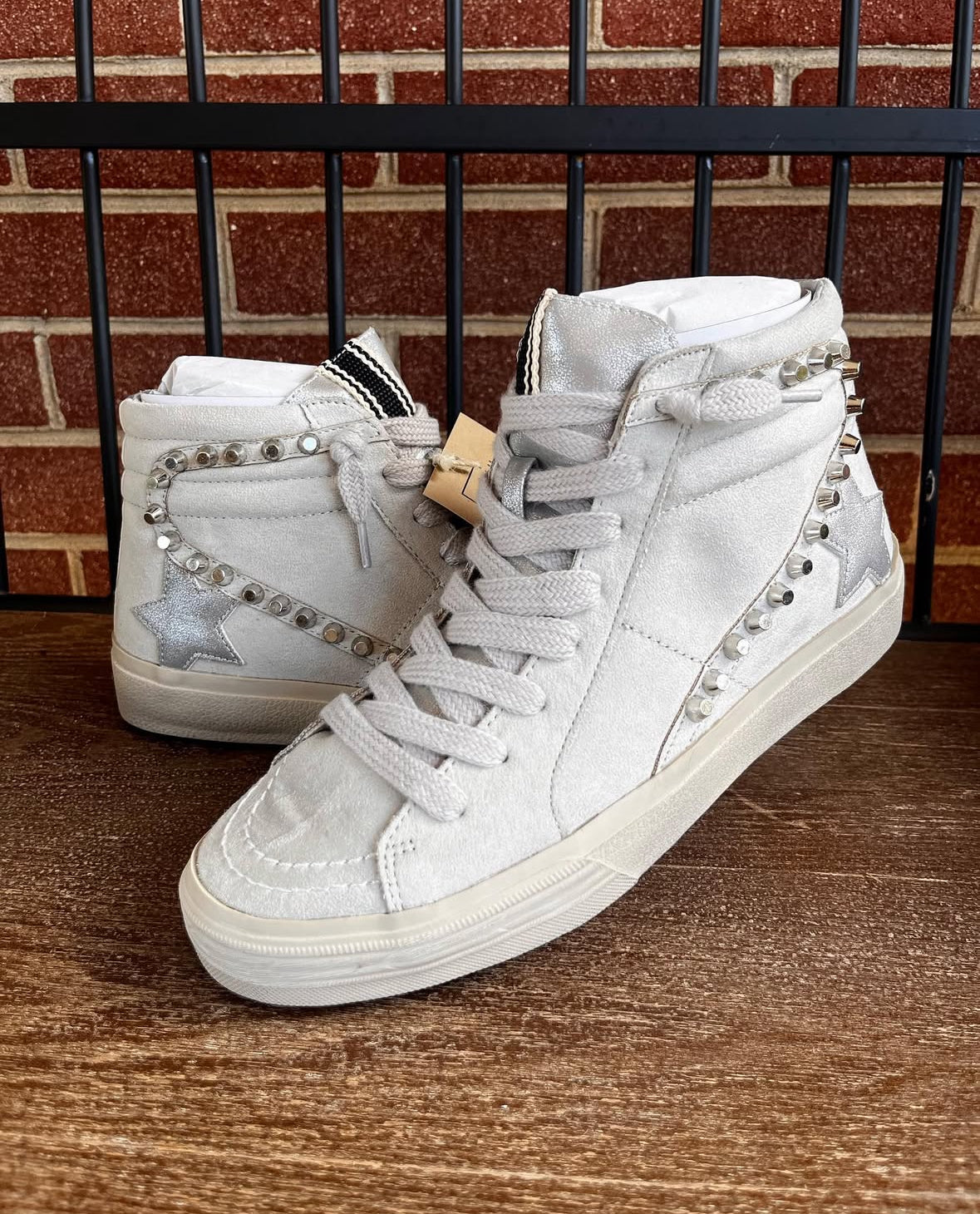 Shu Shop RiRi Sneaker