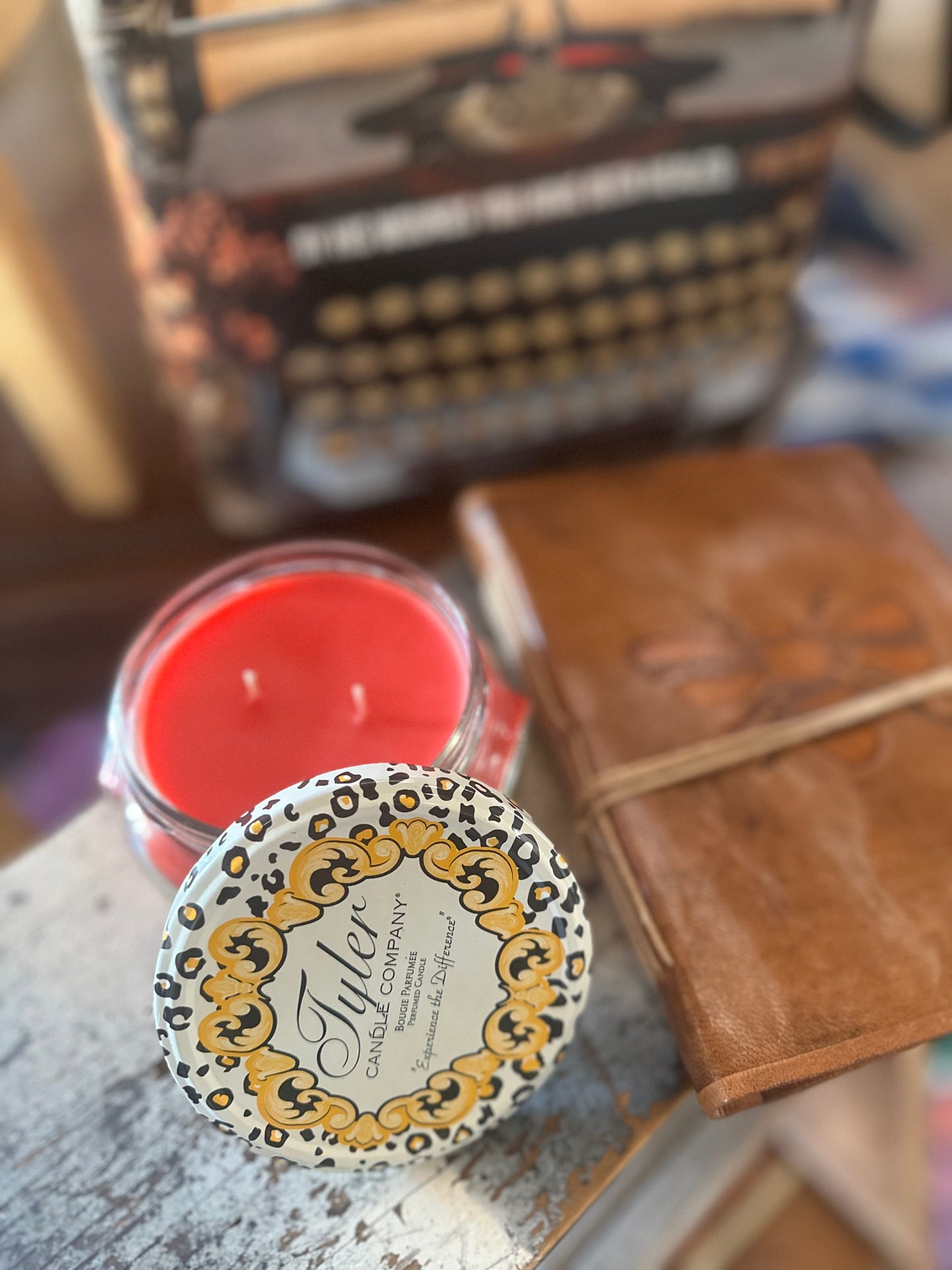 Prestige Candle 11 oz - Red Carpet