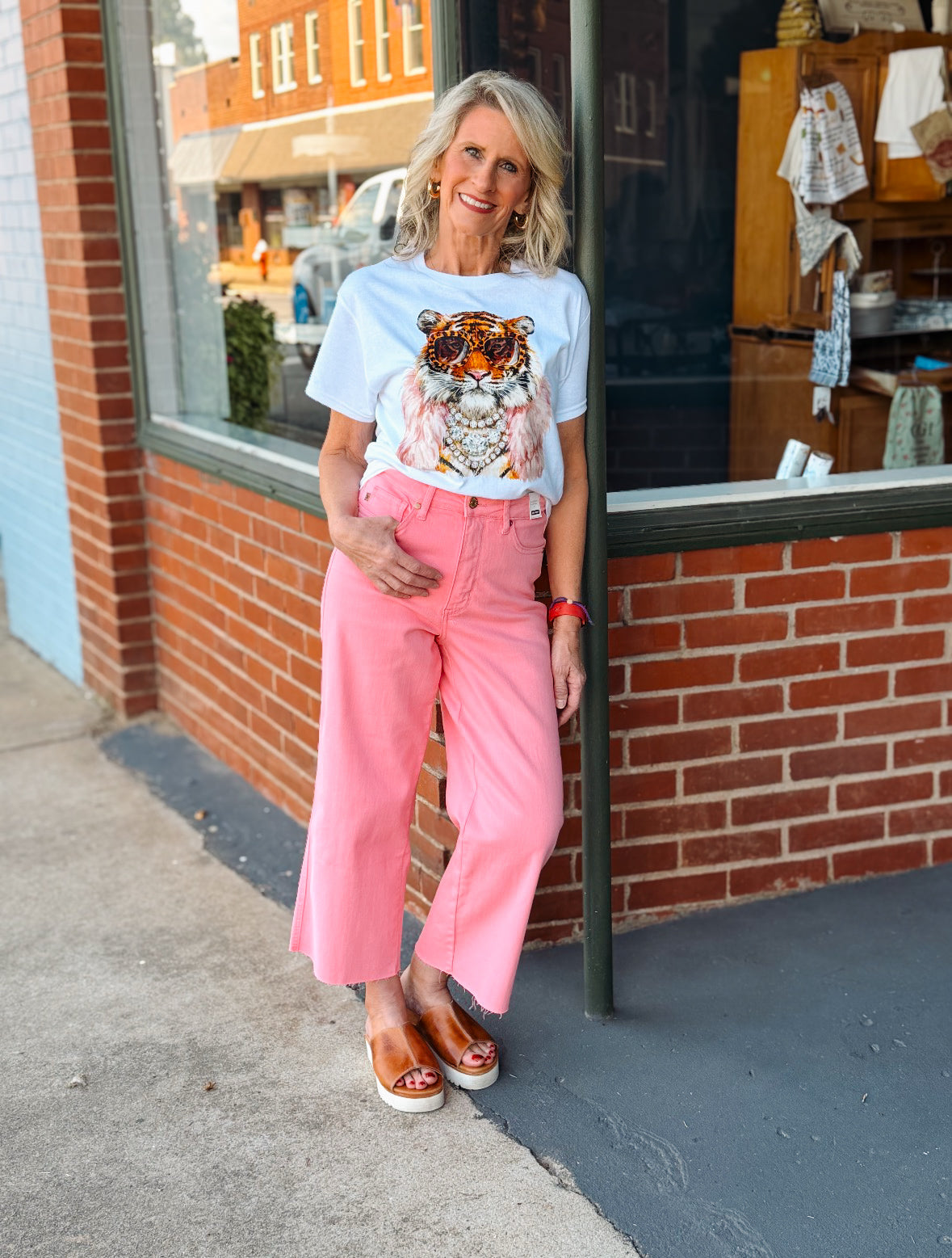 Bubble Gum Pink Crop Jeans