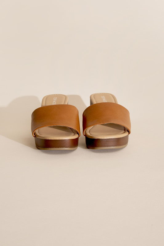 SLIDE MULE HEELS
