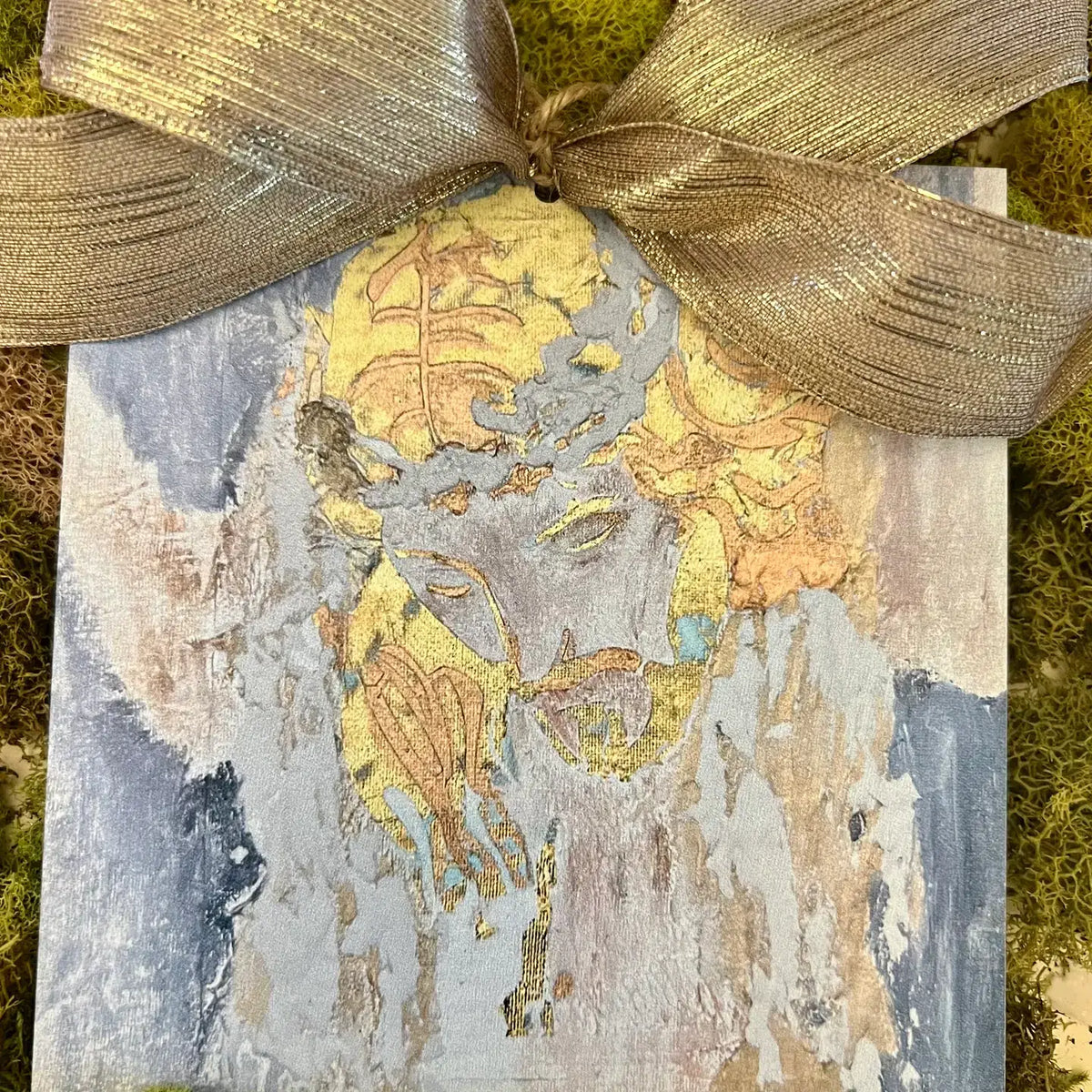 Christmas Ornament: Jesus in Gold