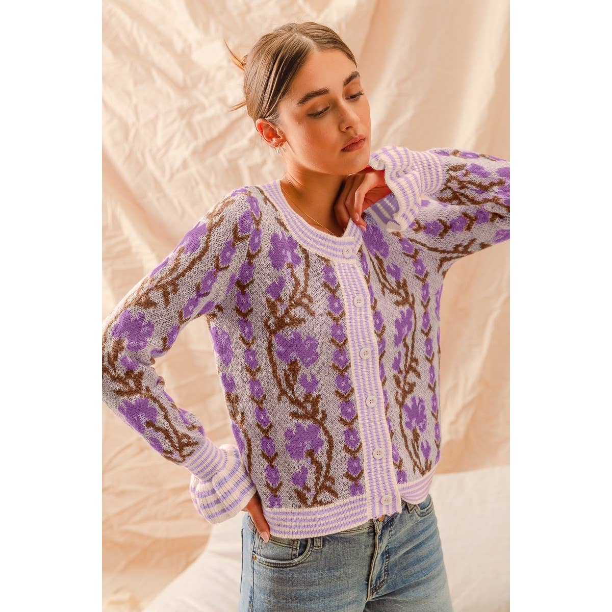 FLORAL INTARSIA BUTTON UP SWEATER CARDIGAN: LT BLUE / M