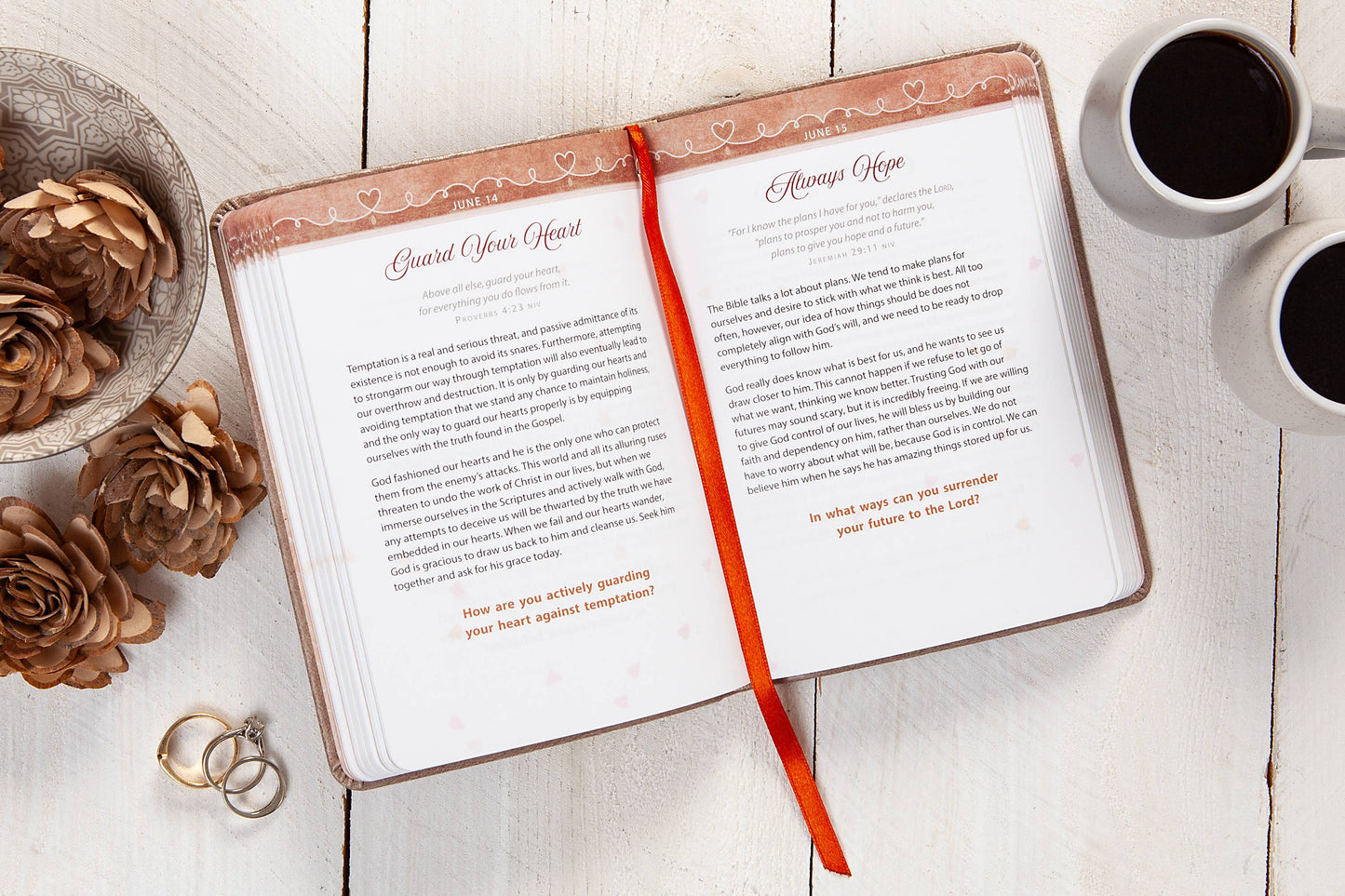 Mr & Mrs Devotional for Busy Couples