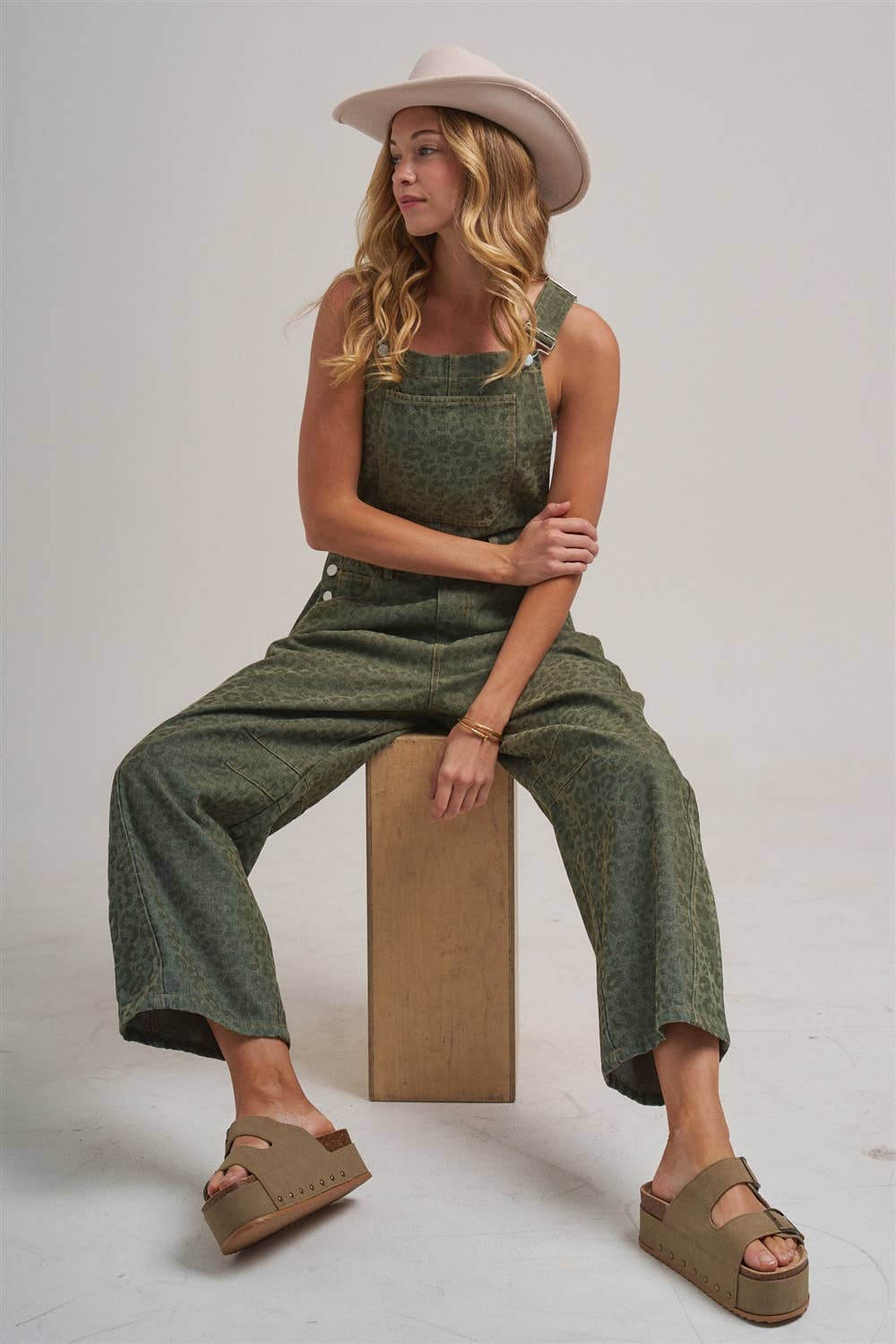 Vintage Leopard Overall Jumpsuit