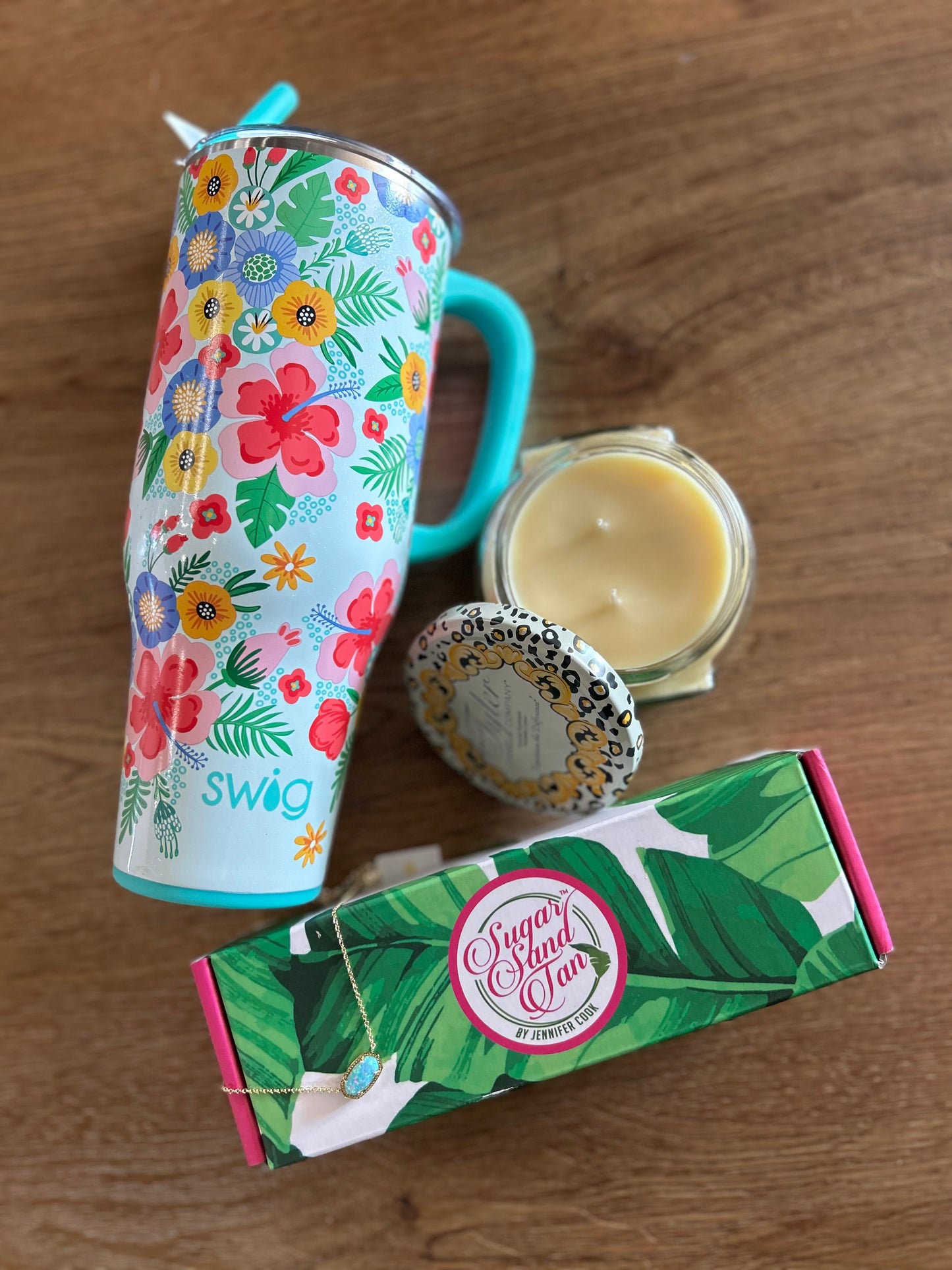 Down in the Island Floral Mega Mug