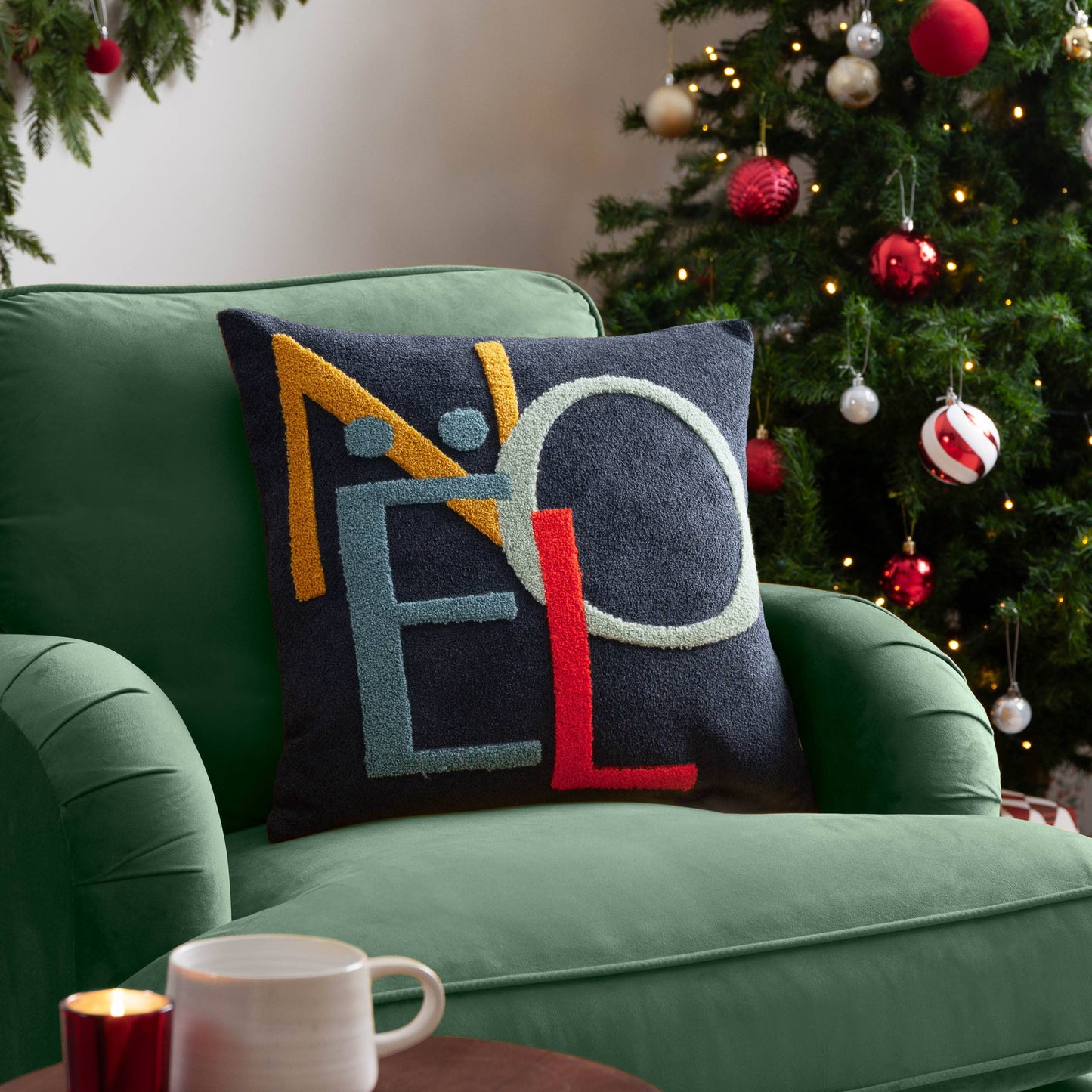 Noel Tufted Pillow