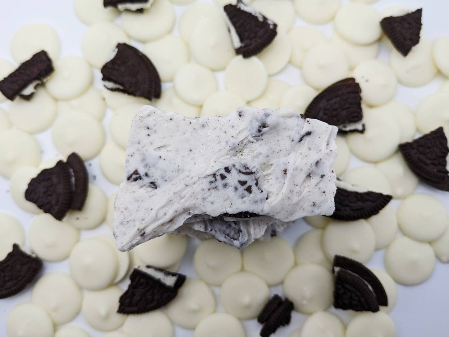 Cookies & Cream Chocolate Bark - 4.2oz Bag