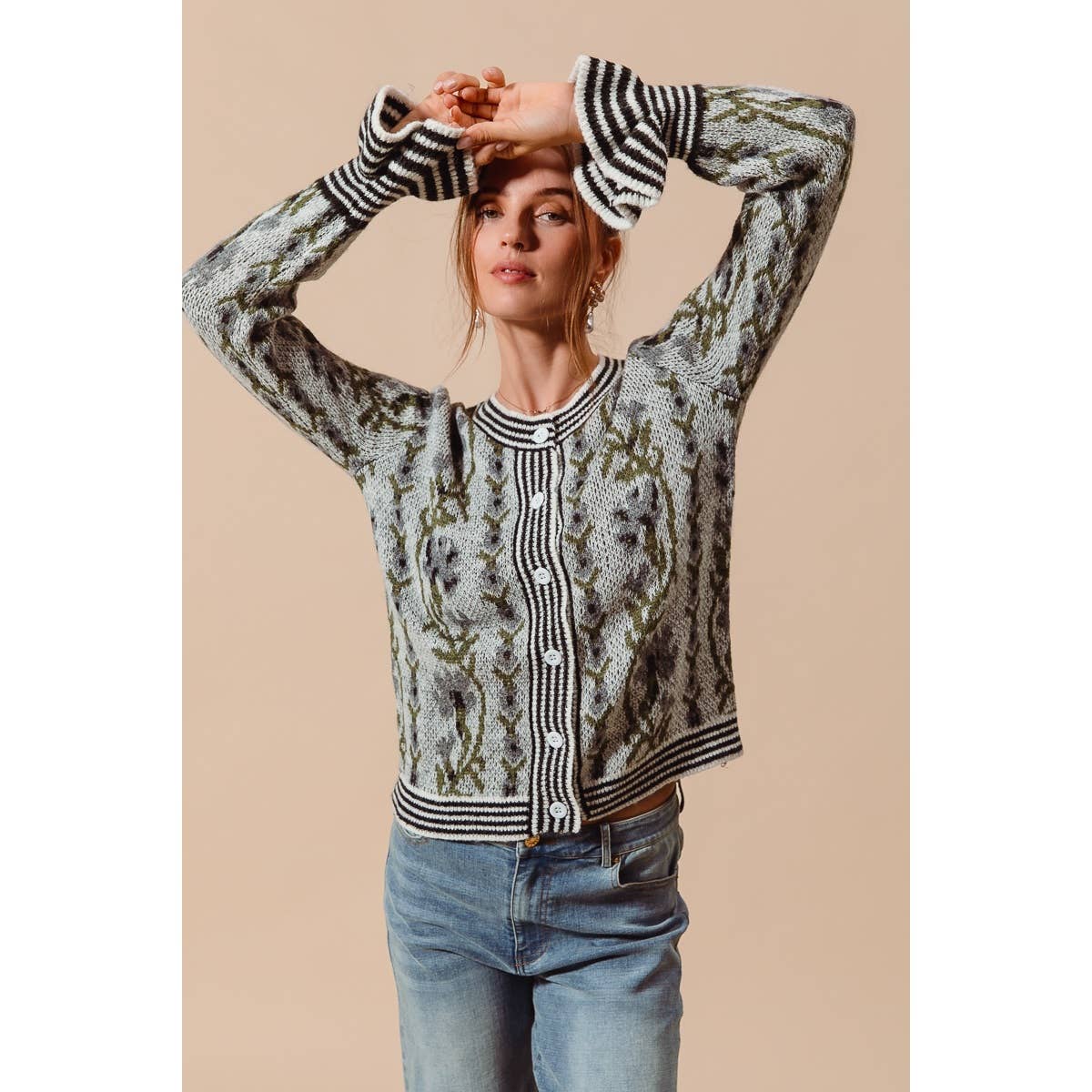FLORAL INTARSIA BUTTON UP SWEATER CARDIGAN: OATMEAL / S