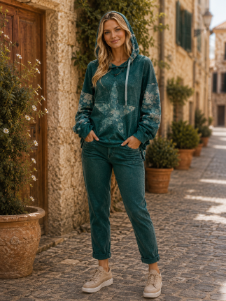 Star Patch Hooded Top: Military Green / One Size