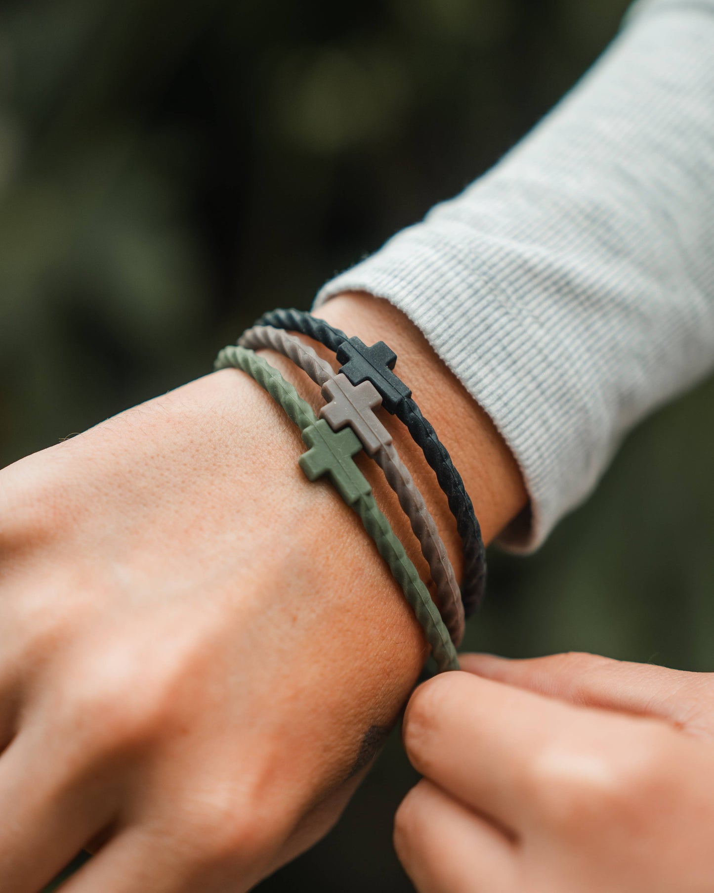 Forest Infinity Cross Bracelets Regular
