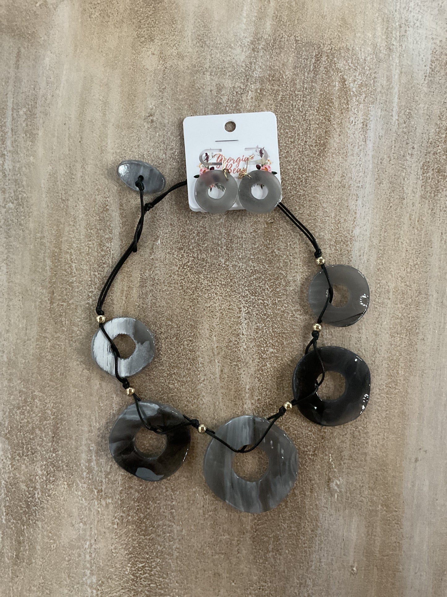 Gray Marbled Look Necklace/Earring Set