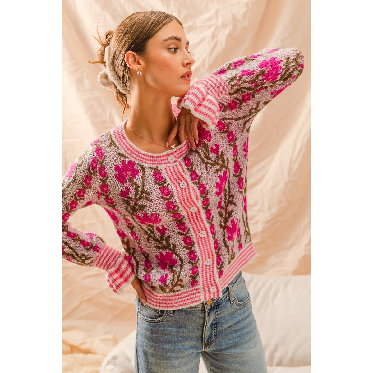 FLORAL INTARSIA BUTTON UP SWEATER CARDIGAN: LT BLUE / M
