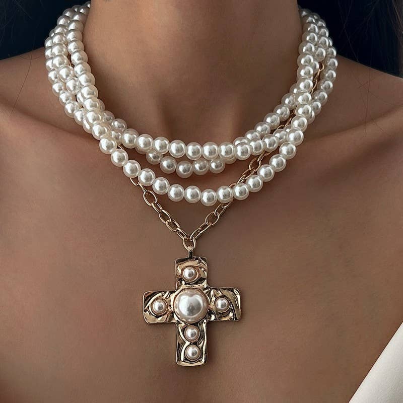 Chunky Pearl Statement Necklace