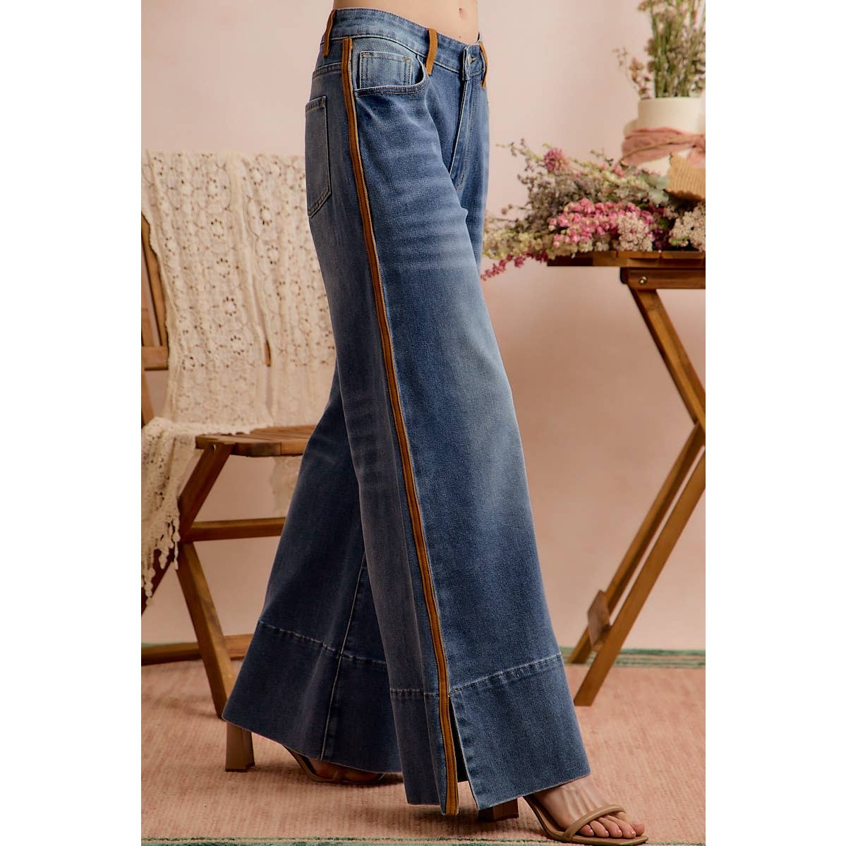 WIDE LEG FLARE WASHED DENIM JEANS WITH SIDE SEAM: DENIM / S