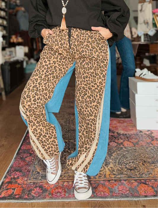 Washed Leopard Drawstring Jeans