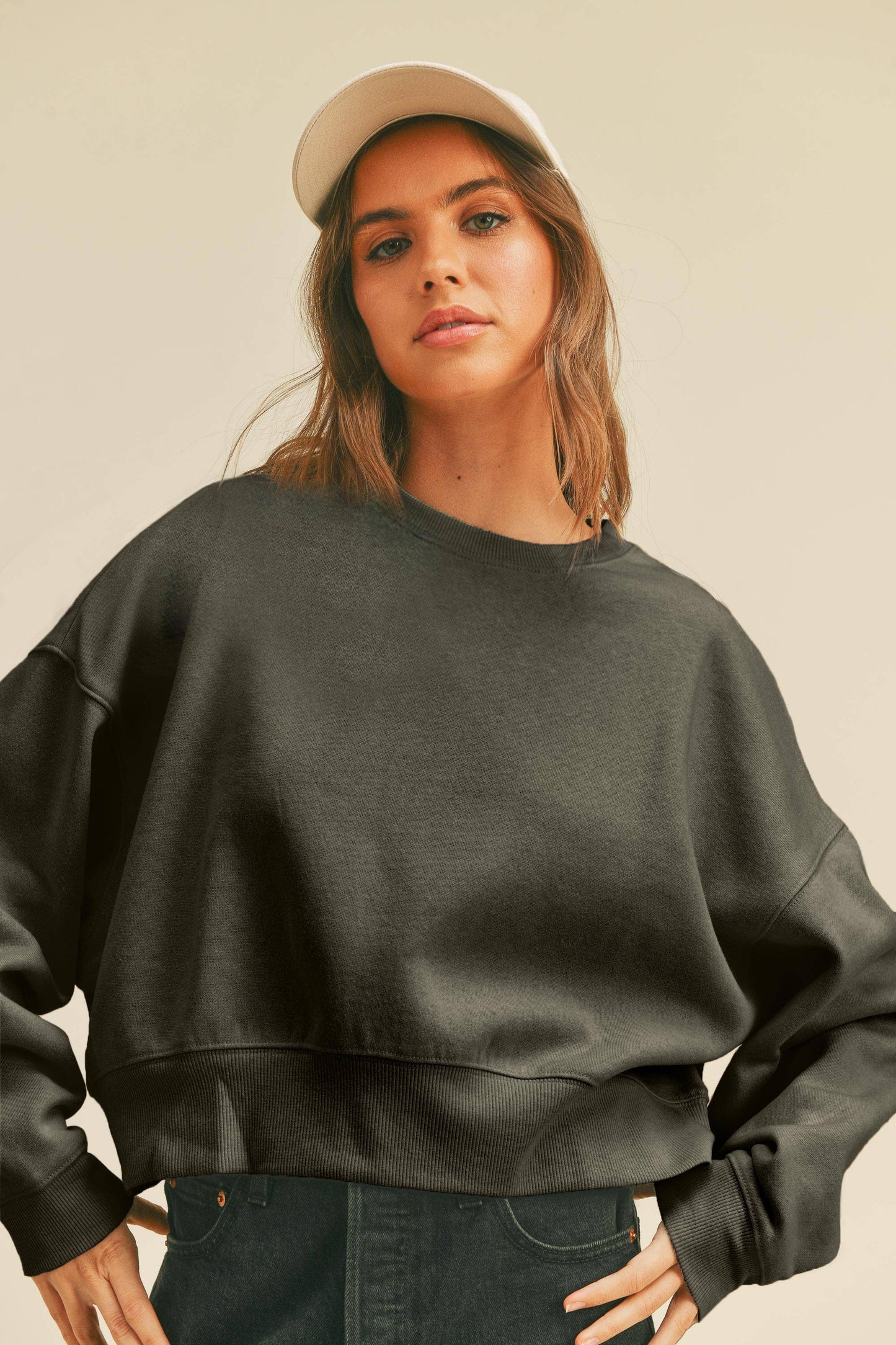 Heather Charcoal Cropped Long Sleeve Sweatshirt