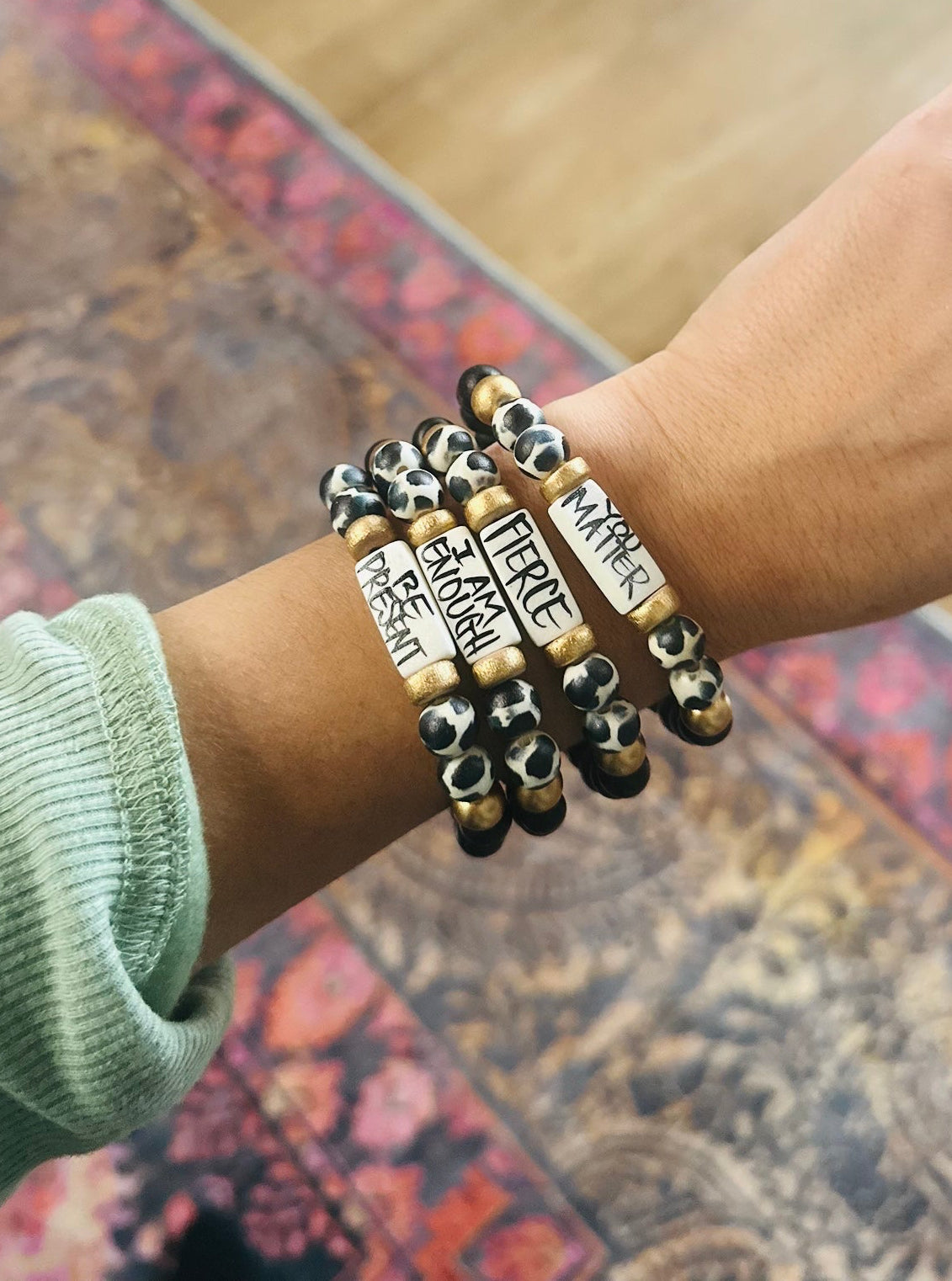 Affirmation Bracelet - Black Gold