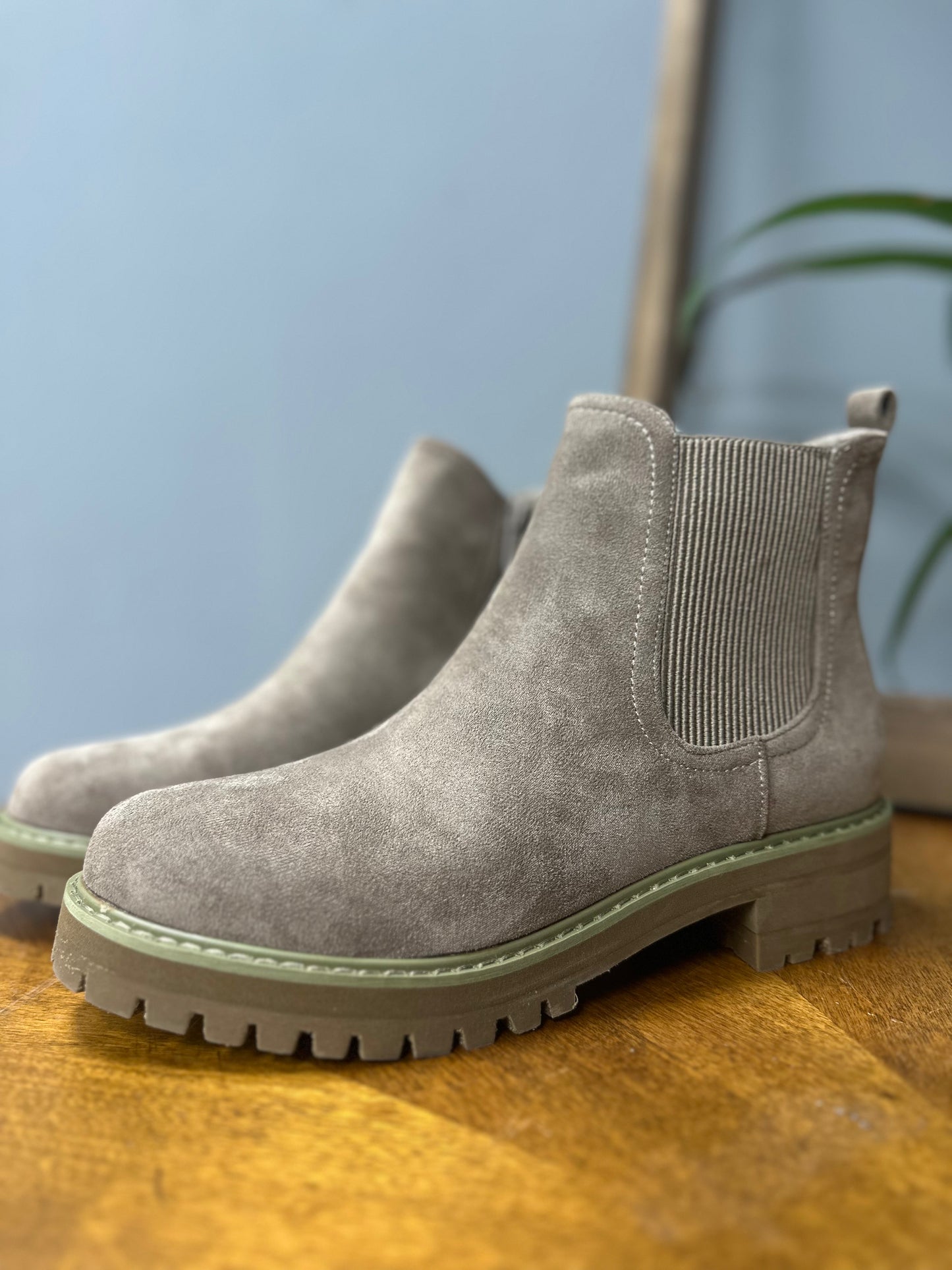 Ben Chunky Boots Taupe
