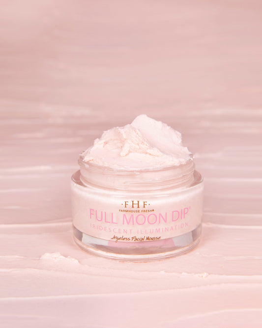 Full Moon Dip Iridescent Ageless Facial Mousse