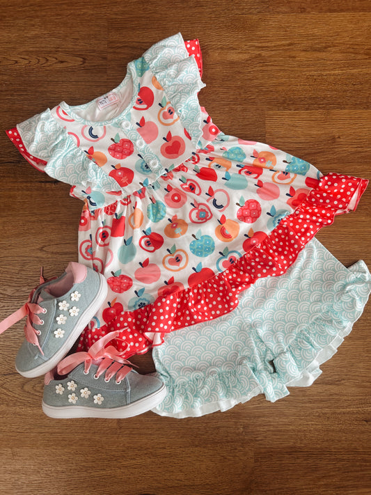 Sweet Apples Shorts Set
