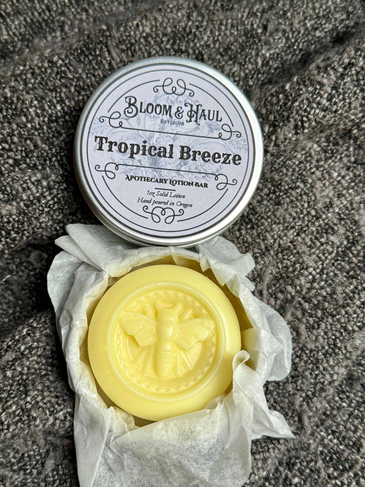 Solid Beeswax Lotion Bar – Dream
