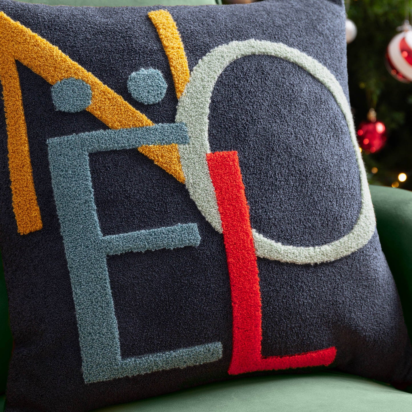 Noel Tufted Pillow