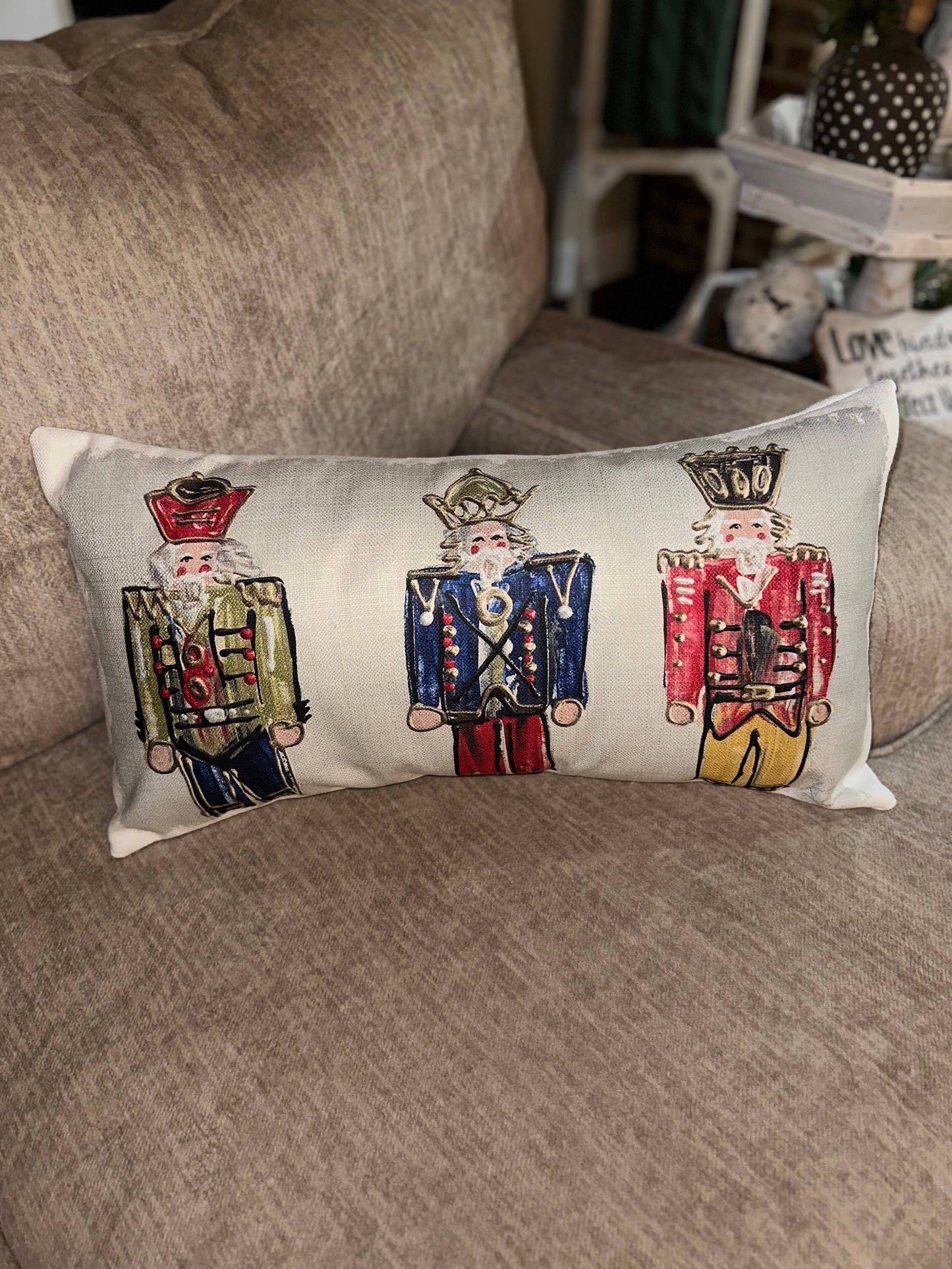 Full Nutcrackers Lumbar