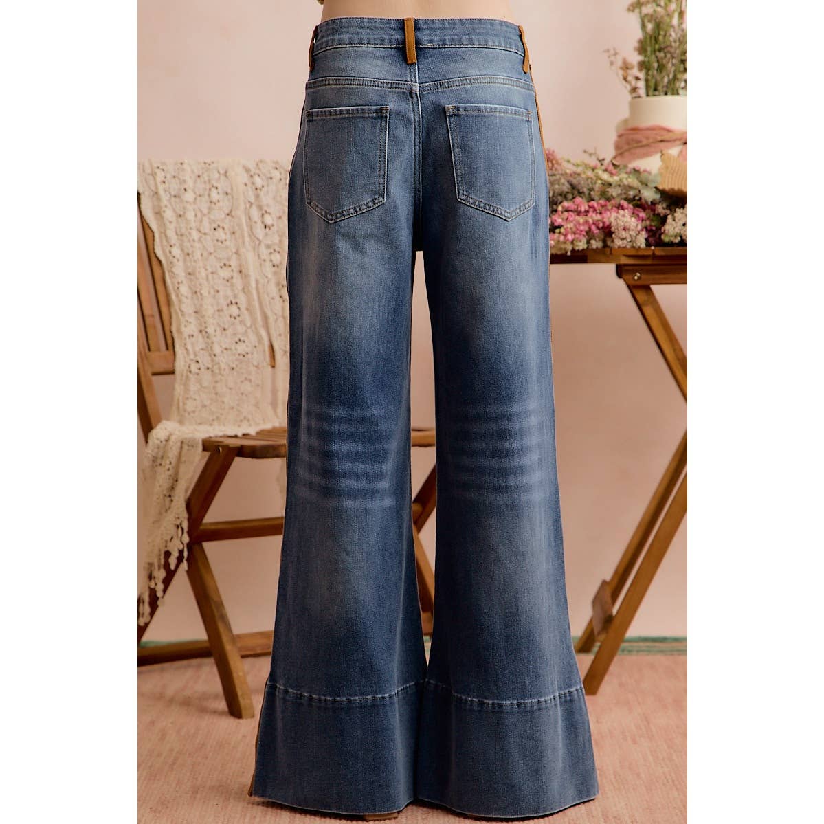 WIDE LEG FLARE WASHED DENIM JEANS WITH SIDE SEAM: DENIM / S