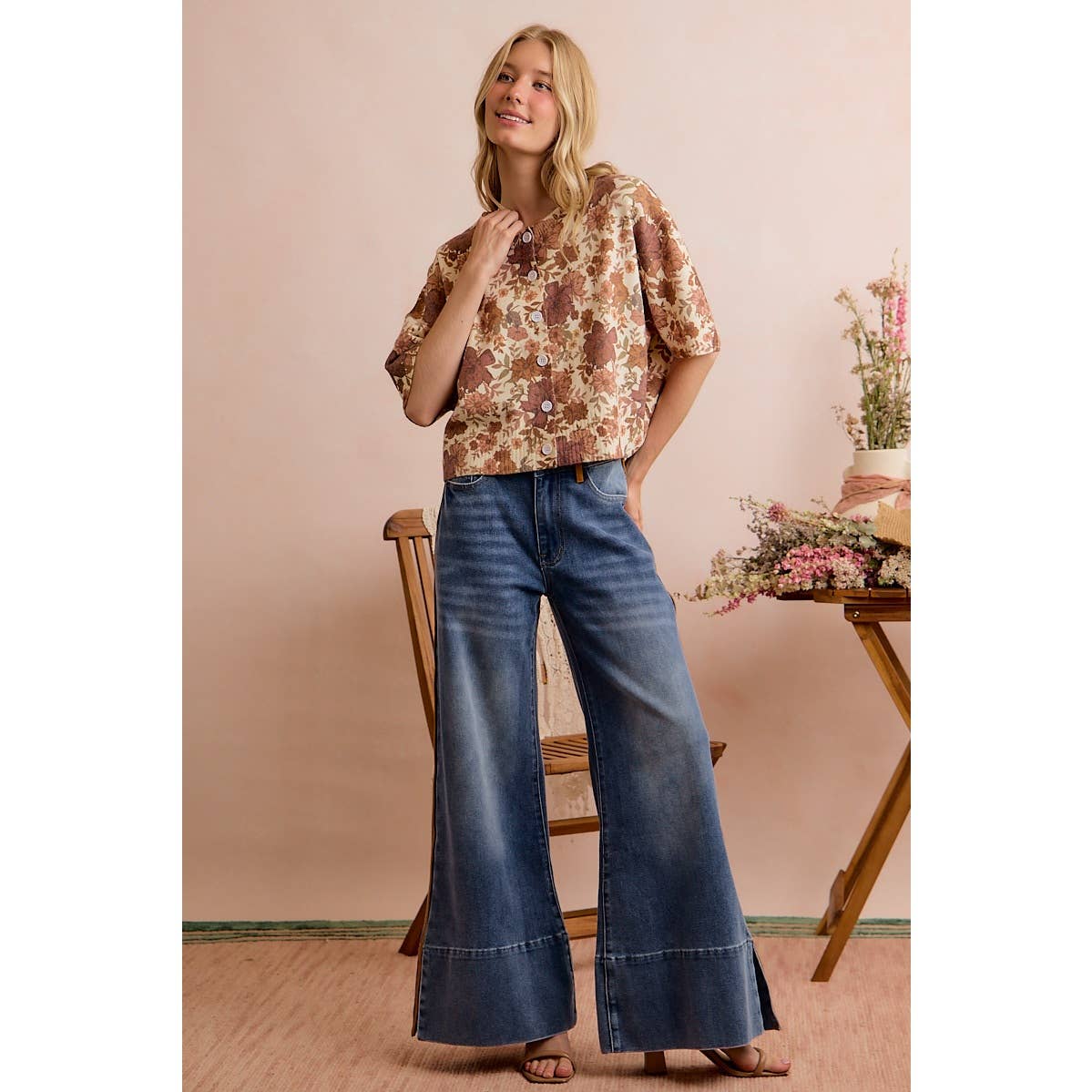 WIDE LEG FLARE WASHED DENIM JEANS WITH SIDE SEAM: DENIM / S