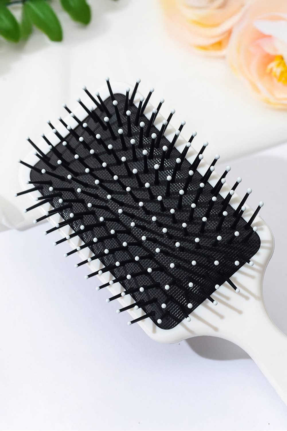 Floral Bow Print Long Handle Air Cushion Comb: BOW / Missy / Standard