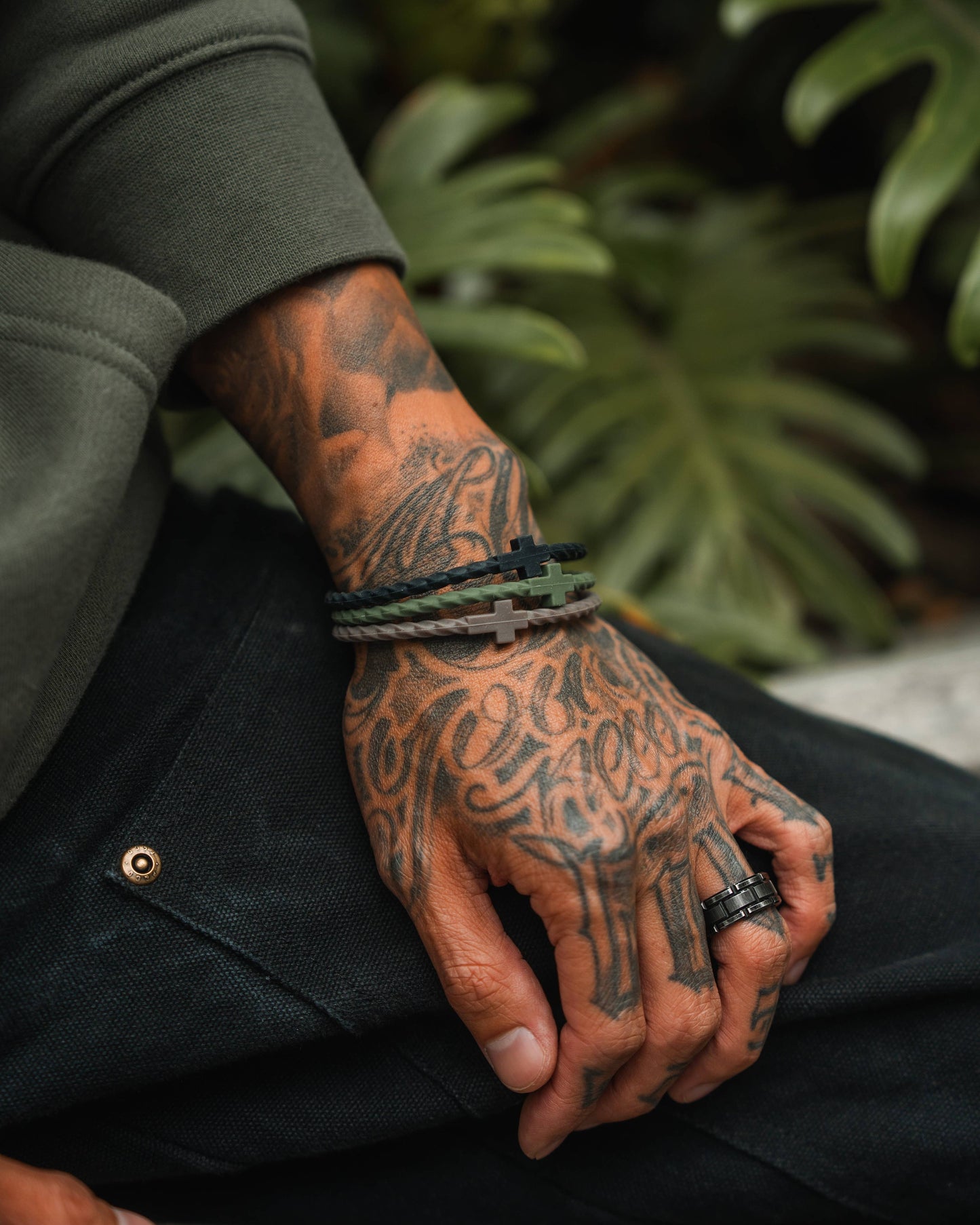 Forest Infinity Cross Bracelets Regular