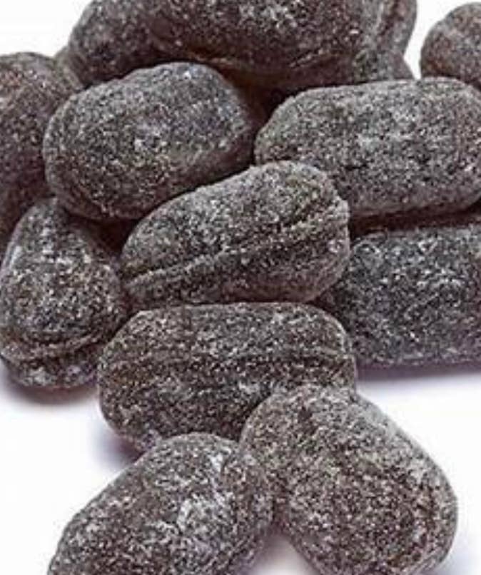 Nostalgic 1919 Old Fashioned Claey’s Horehound Hard Candy