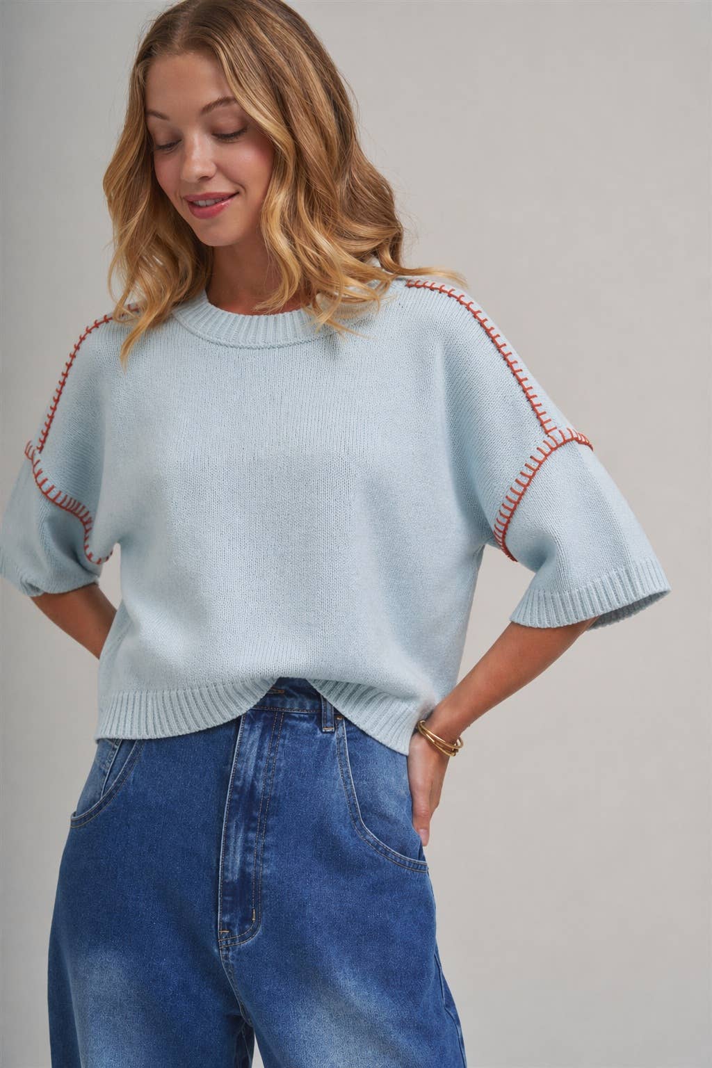 RELAXED FIT SWEATER TOP WITH COLOR STITCH DETAIL_JLT00291-01: OATMEAL/BLACK / S-M-L(2-2-2)